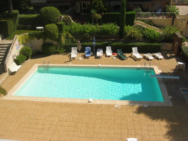 Appartement - SIX-FOURS-LES-PLAGES